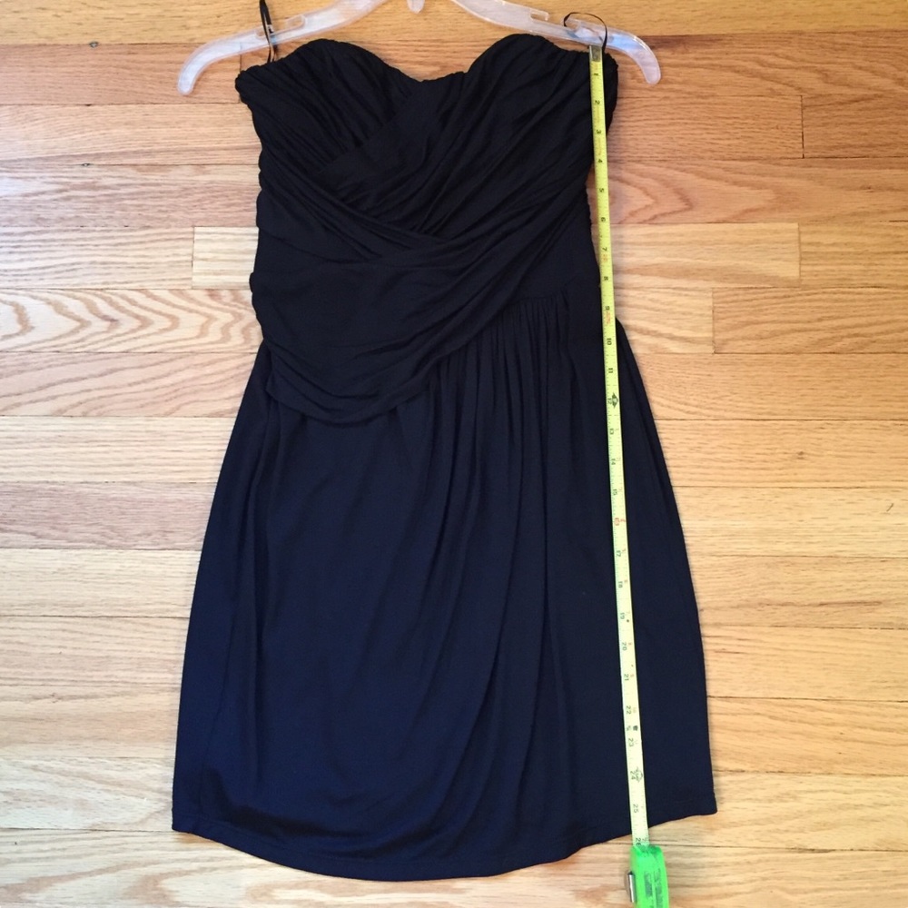Express Dress - Picture 7 of 8